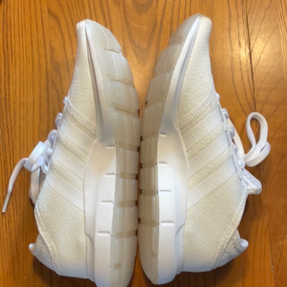 Adidas sneakers - Picture 3 of 4